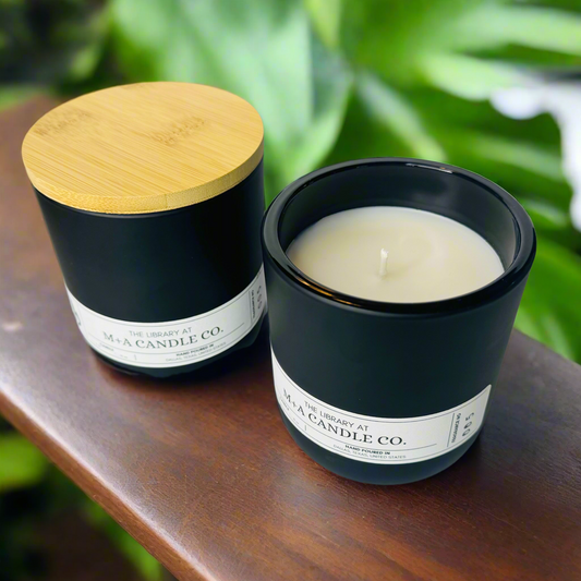 005 Layla: Oakmoss & Amber Candle