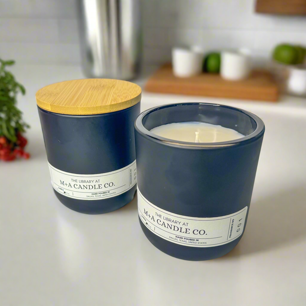 001 Ava: Sugar & Butter Candle